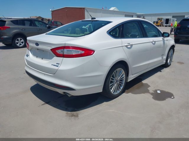 3FA6P0LUXER233658 Ford Fusion Hybrid Se