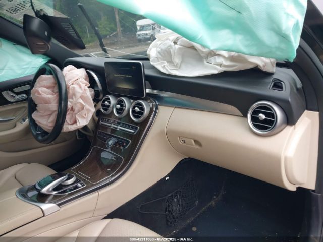 2015 MERCEDES-BENZ C 300 55SWF4KB1FU032043 Photo 4