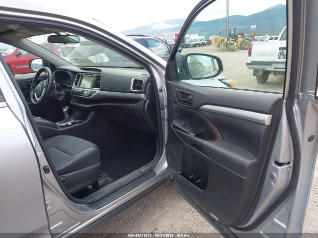 5TDBKRFH8GS339231 Toyota 2gr-fe