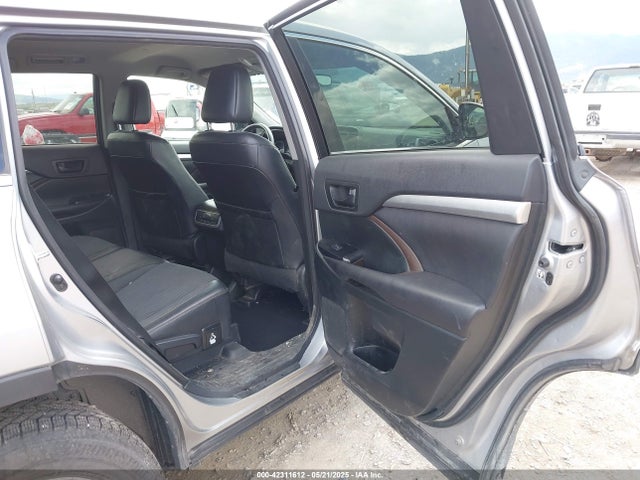 5TDBKRFH8GS339231 Toyota 2gr-fe