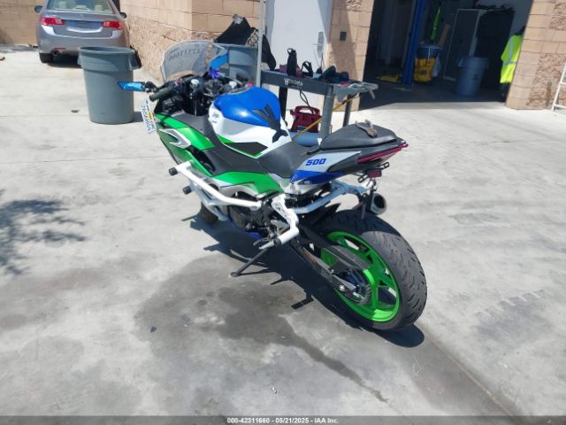 2024 KAWASAKI EX500 ML5EXGJ15RDA07059 Photo 2