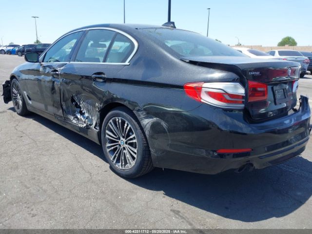 2019 BMW 530I WBAJA5C51KWW02280 Photo 2