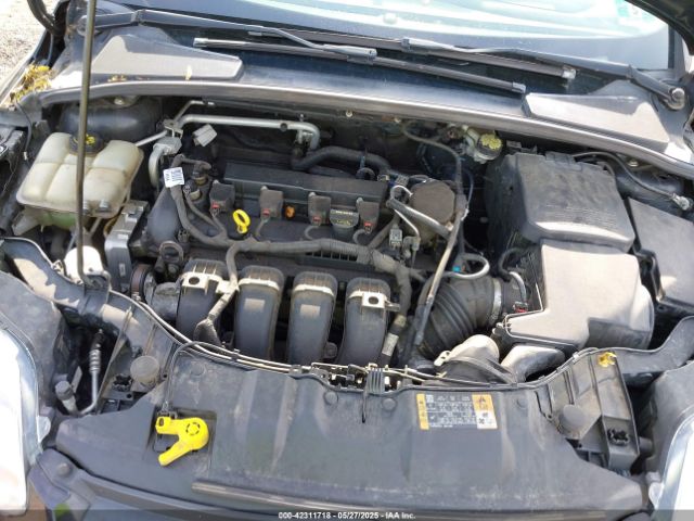 1FADP3F25EL304461 Ford FOCUS SE