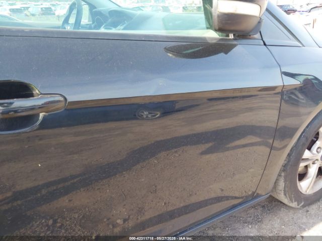 1FADP3F25EL304461 Ford FOCUS SE