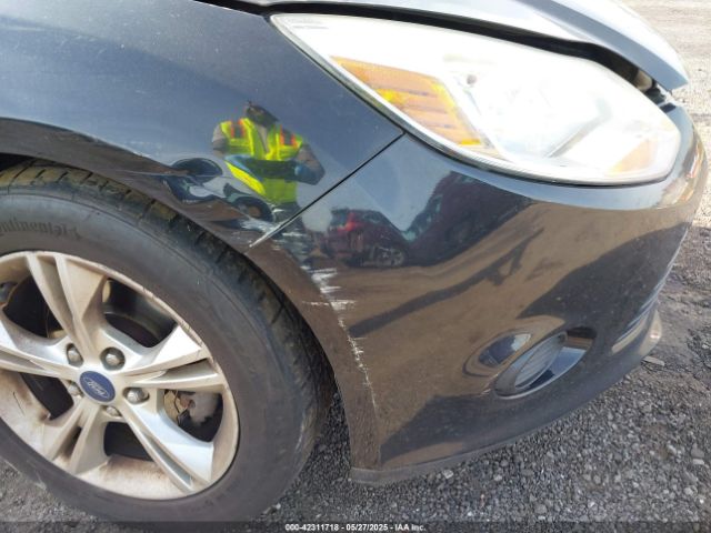 1FADP3F25EL304461 Ford FOCUS SE