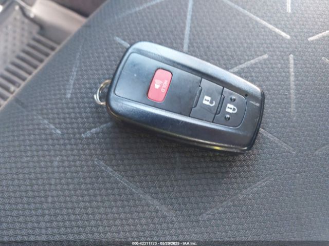 4T3RWRFV5RU117417 Toyota Rav4 Hybrid Xle
