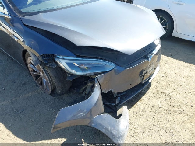 2018 TESLA MODEL S 5YJSA1E29JF265301 Photo 5