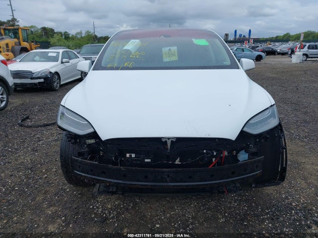 Tesla 2016 2016 5YJXCBE4XGF013718 Image 13