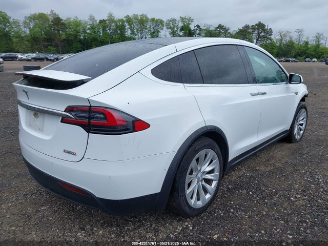 Tesla 2016 2016 5YJXCBE4XGF013718 Image 4