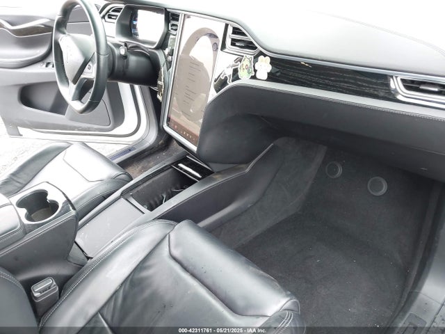 Tesla 2016 2016 5YJXCBE4XGF013718 Image 5