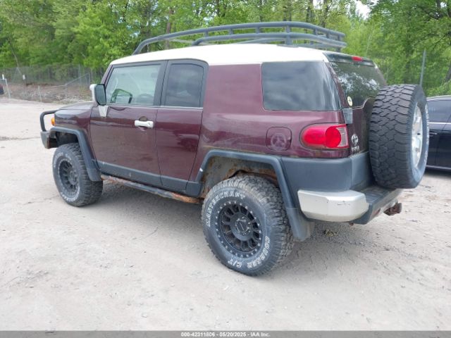 2007 TOYOTA FJ CRUISER JTEBU11F270049180 Photo 2