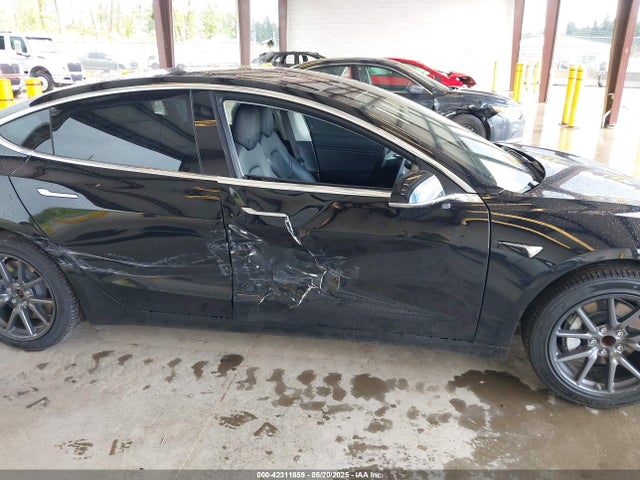 2018 TESLA MODEL 3 5YJ3E1EA4JF098376 Photo 5