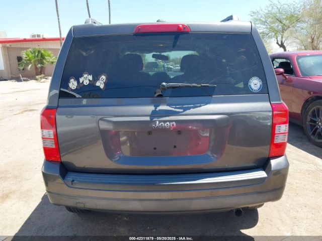 1C4NJPBB1GD800898 Jeep Patriot Sport
