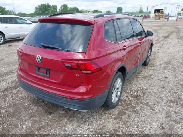 2018 VOLKSWAGEN TIGUAN 3VV1B7AX3JM045193 Photo 3
