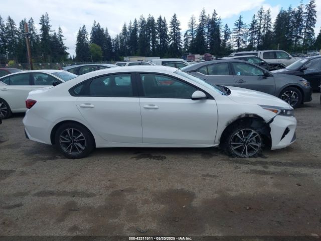 3KPF24AD2RE768435 KIA Forte Lxs