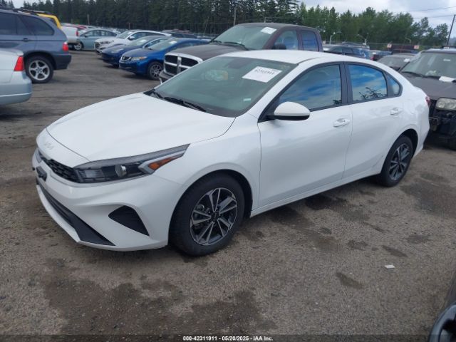 3KPF24AD2RE768435 KIA Forte Lxs