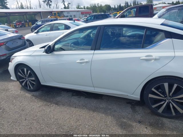 1N4BL4CVXNN314267 Nissan Altima Sr Fwd
