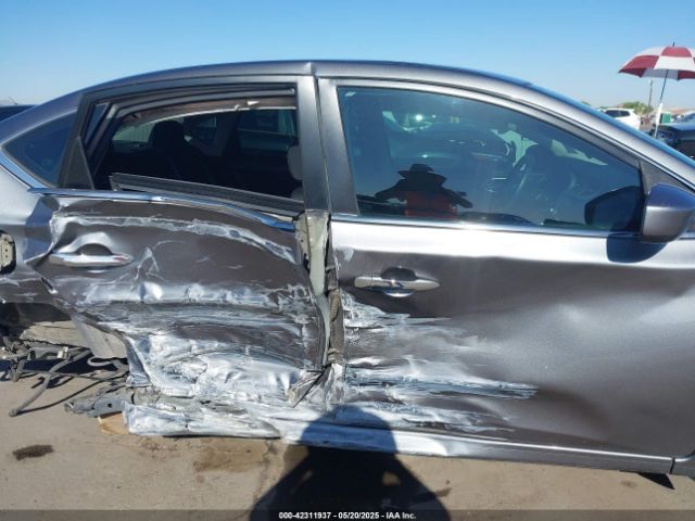 3N1AB7AP5KY312085 Nissan SENTRA SV