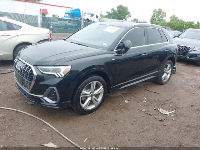 2022 AUDI Q3 WA1EECF30N1089509 Photo 1