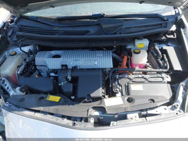 JTDKN3DP0E3057534 Toyota Prius Plug-in Advanced