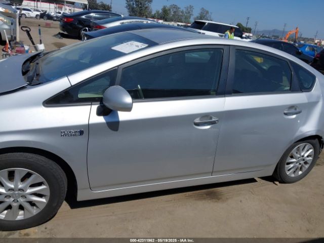 JTDKN3DP0E3057534 Toyota Prius Plug-in Advanced