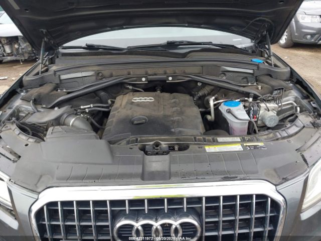 WA1LFAFP0FA043885 Audi Q5 2.0t Premium