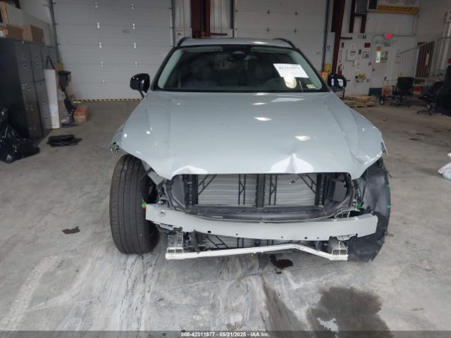 YV4M12RJ5S1012032 Volvo Xc60 B5 Core