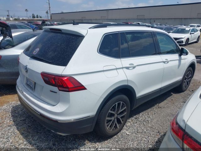 3VV2B7AX7MM035856 Volkswagen Tiguan 2.0t Se/2.0t Se R-line Black/2.0t Sel