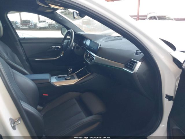 2022 BMW 330I 3MW5R1J01N8C47893 Photo 4
