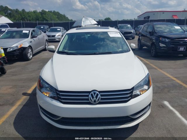 1VWBS7A35EC088504 Volkswagen Passat 1.8t Se