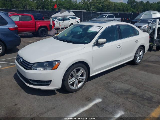 1VWBS7A35EC088504 Volkswagen Passat 1.8t Se