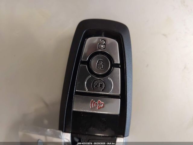 3FTTW8S98RRB47721 Ford Maverick Lariat