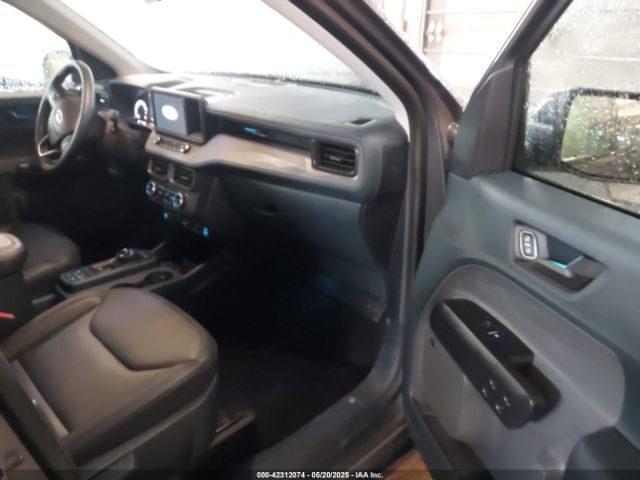 3FTTW8S98RRB47721 Ford Maverick Lariat