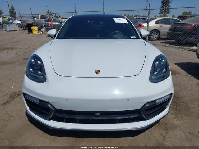 Porsche 2019 2019 WP0AG2A74KL139332 Image 12