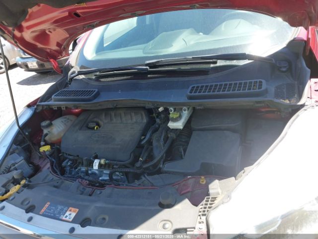 1FMCU0JD3HUB36920 Ford Escape Titanium