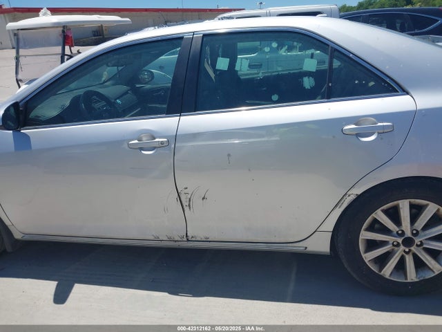4T1BK1FK8EU545506 Toyota Camry Se/xle