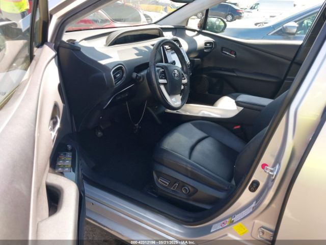 JTDKARFU0G3521720 Toyota Prius Four