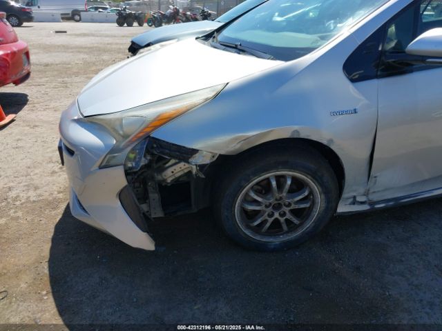 JTDKARFU0G3521720 Toyota Prius Four