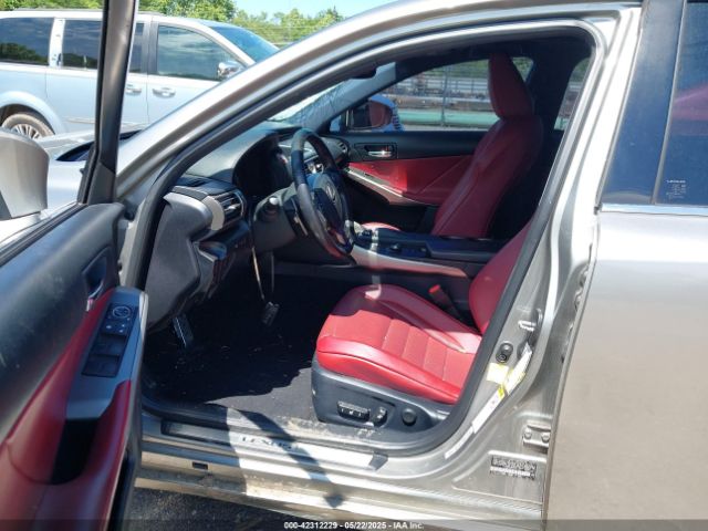 JTHBA1D2XG5012367 Lexus IS 200T
