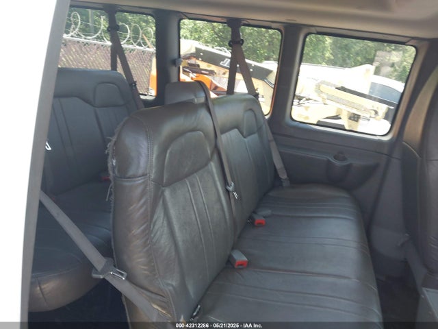 1GAWGEFF5H1224510 Chevrolet Express 2500 Ls