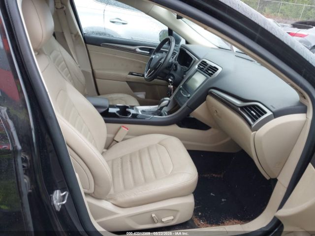 3FA6P0H98ER161265 Ford FUSION SE