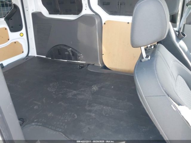 NM0LS7F28K1401167 Ford 2019