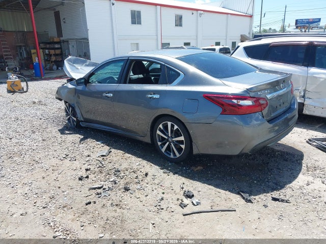 1N4AL3AP7HC146131 Nissan 2017