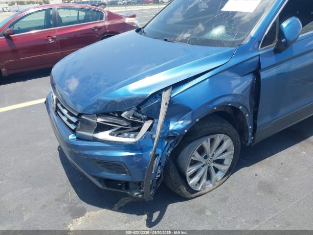 2019 VOLKSWAGEN TIGUAN 3VV3B7AX9KM057438 Photo 5