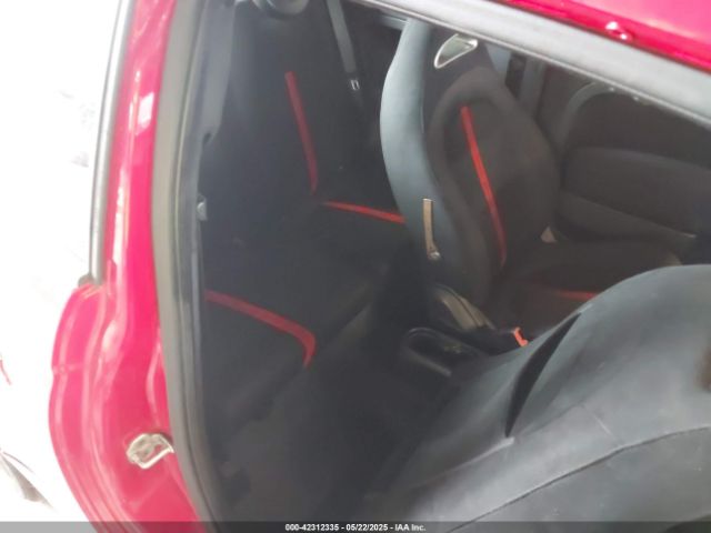 3C3CFFFH1FT648121 Fiat 500 ABARTH
