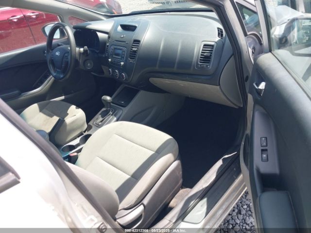KNAFK4A67F5371146 KIA FORTE LX