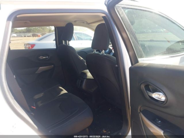2017 JEEP CHEROKEE 1C4PJLCB7HW640550 Photo 7