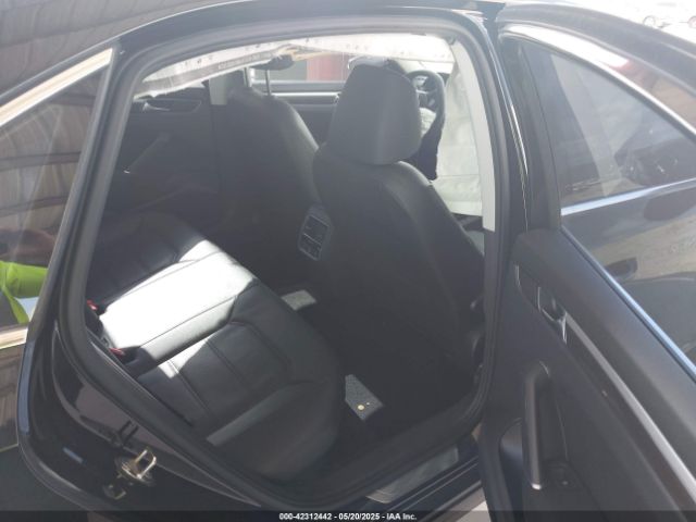 2018 VOLKSWAGEN PASSAT 1VWBA7A37JC030407 Photo 7