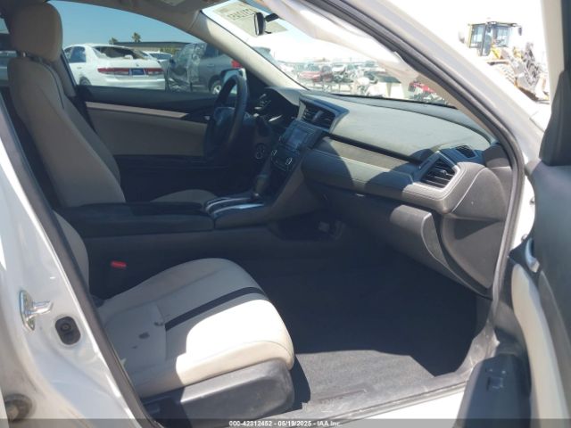 19XFC2F60KE208043 Honda Civic Lx
