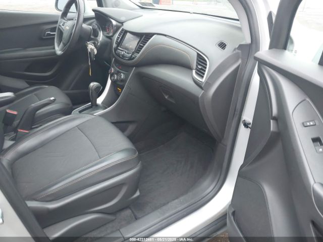 KL7CJPSM9MB362368 Chevrolet Trax Awd Lt